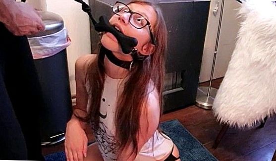 Шпилит сладкую девку на леопардовых простынях, порно видео