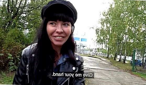 Захотела сосать во время прогулки, порно видео