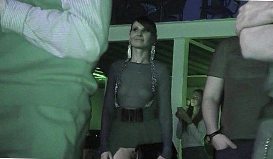 Сняла голубые джинсы и показала себя, порно видео